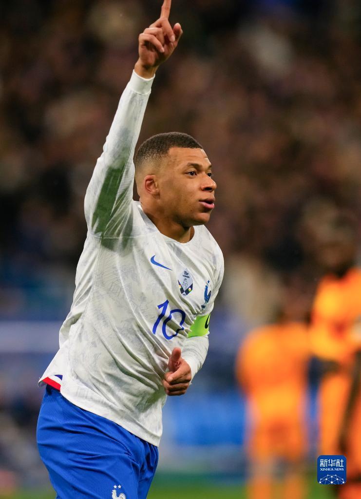 包含荷兰队发挥失常,欧洲杯预选赛前景堪忧的词条 包含荷兰队发挥失常,欧洲杯预选赛前景堪忧的词条