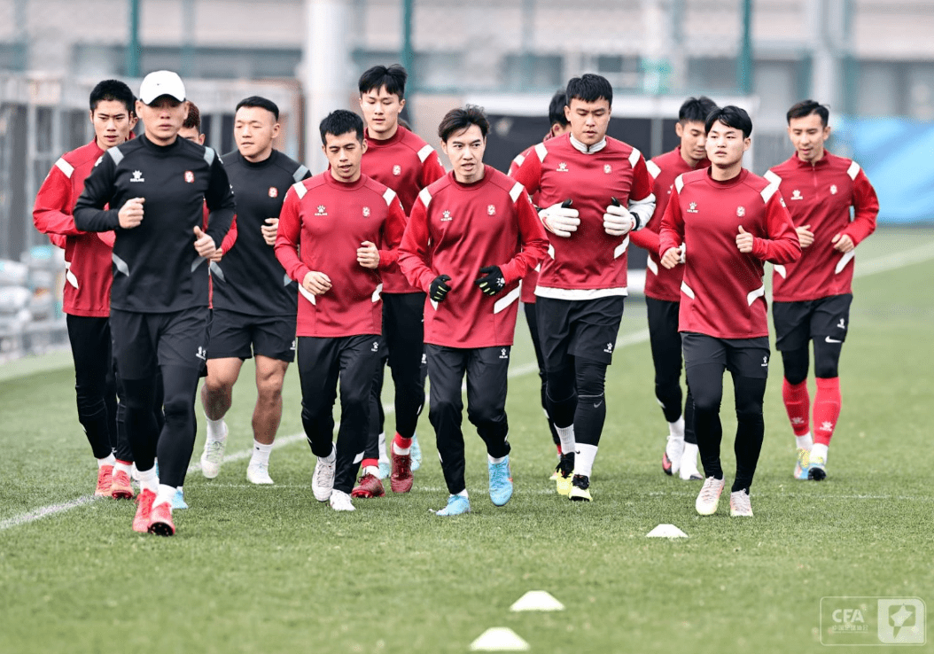 大胜在望!黑龙江队击败甘肃队领跑 大胜在望!黑龙江队击败甘肃队领跑