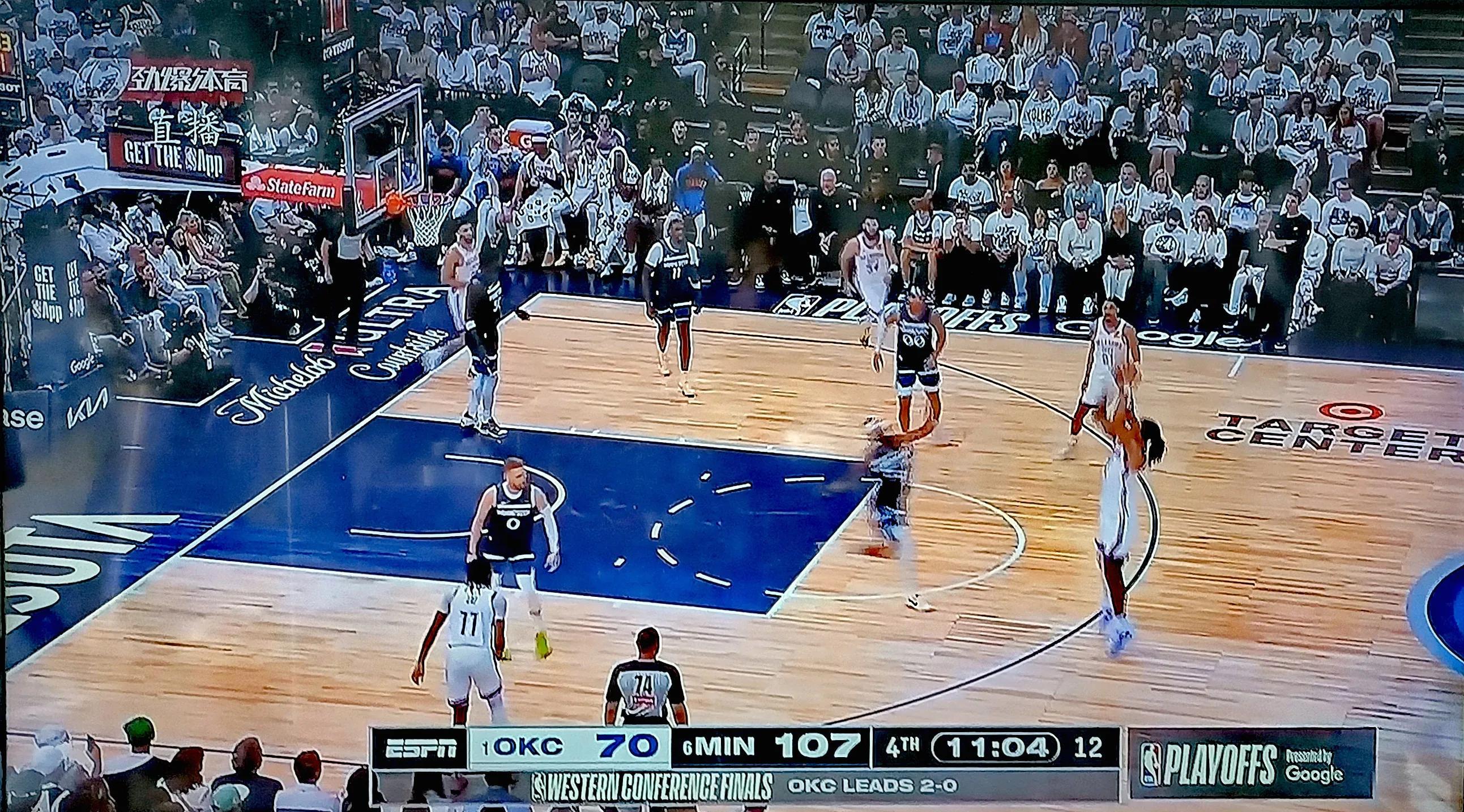 篮球男子半决赛:美国队实现三连胜 篮球男子半决赛:美国队实现三连胜