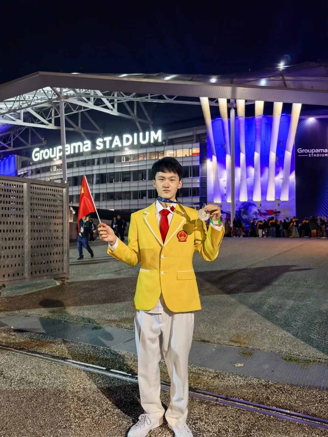 意大利冲过重重困难勇夺银牌的简单介绍 意大利冲过重重困难勇夺银牌的简单介绍