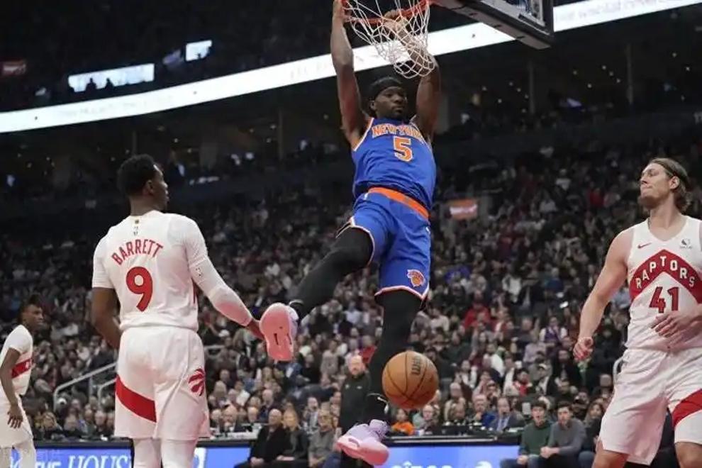 爱游戏竞技-尼克斯客场逆转开拓者，豪取胜利