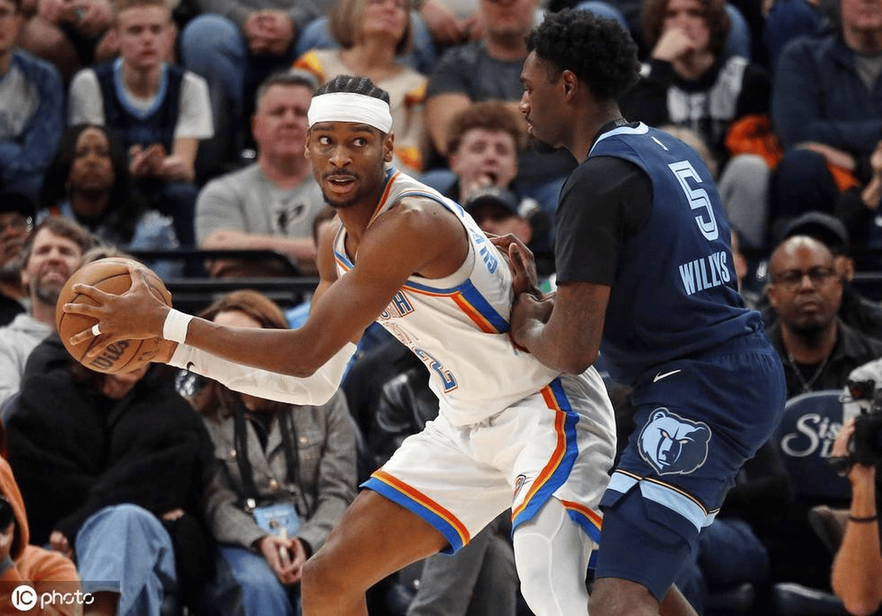 爱游戏app-灰熊主场击败尼克斯，取得四连胜