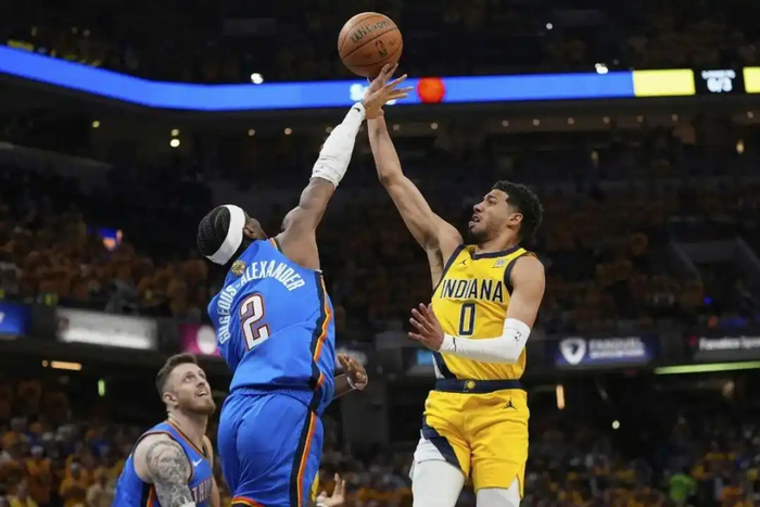 魔术客场战胜尼克斯，季后赛希望再度升温的简单介绍