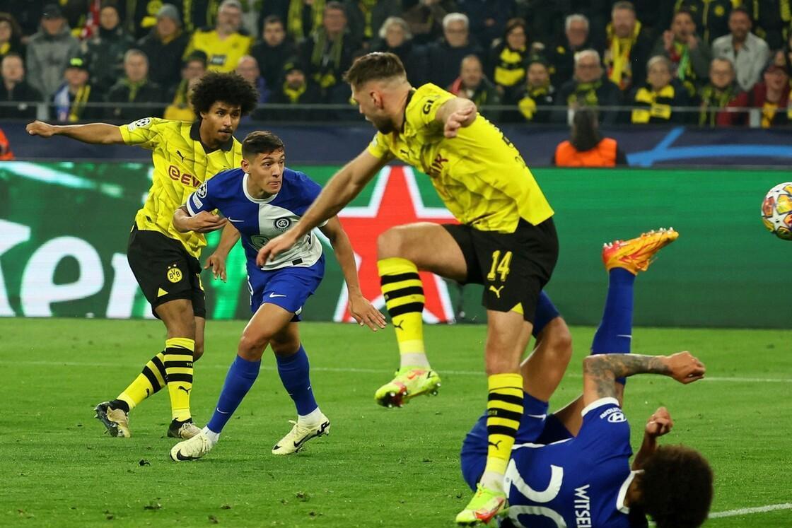 欧预赛热门对决，球员们激情战斗，精彩继续的简单介绍