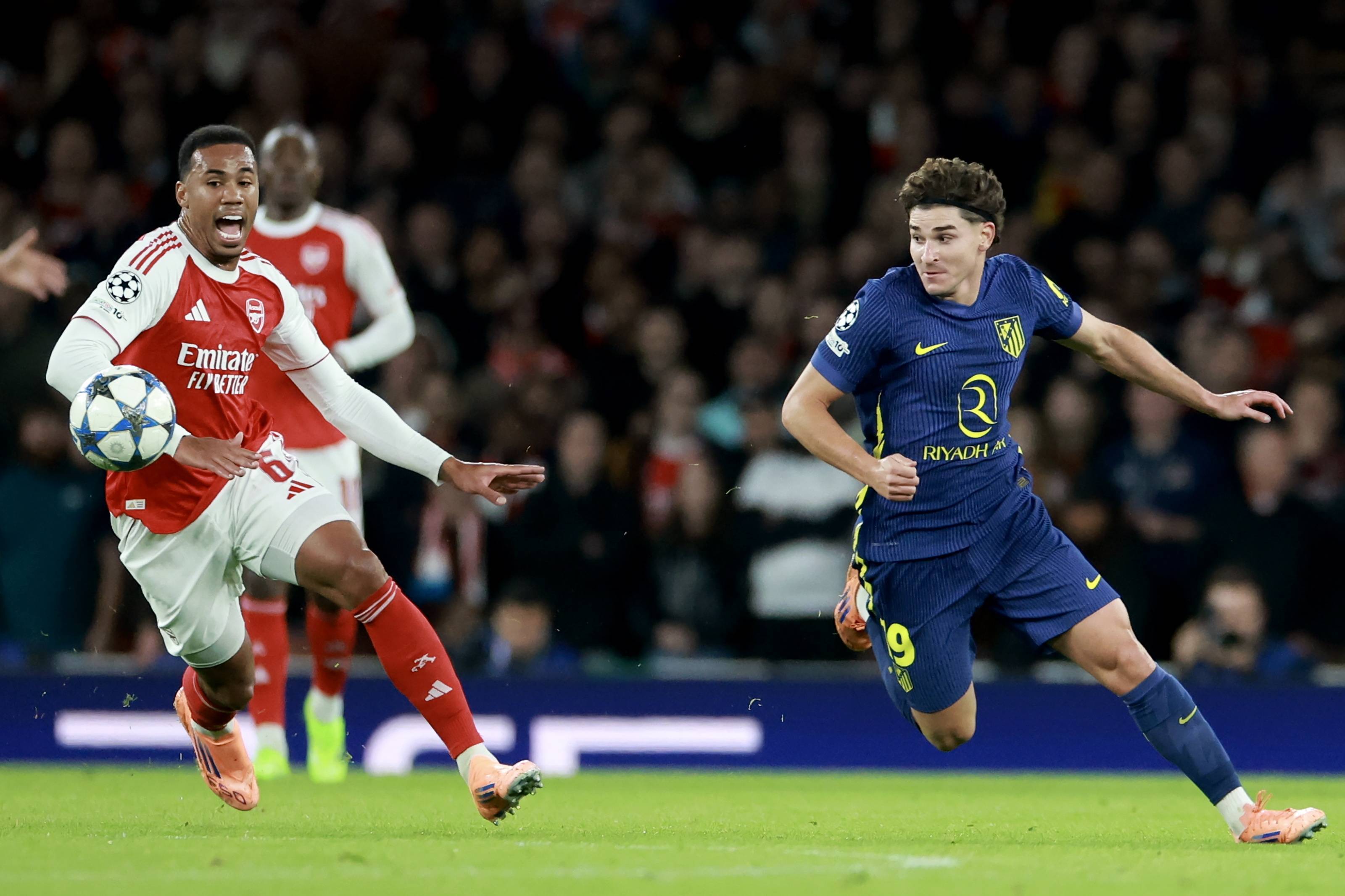 爱游戏app下载地址-马德里竞技遭遇难堪失败，告别欧冠赛场