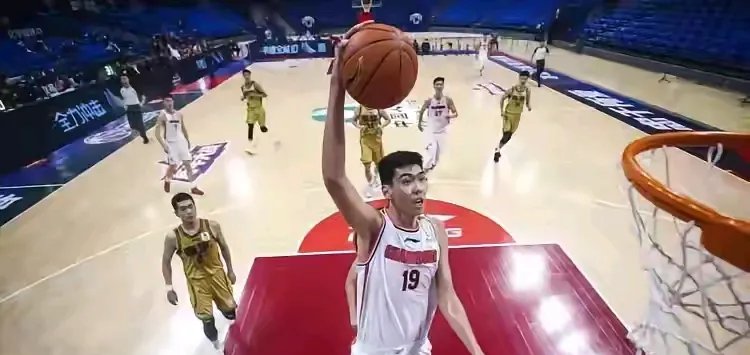 爱游戏在线登录-贵州男篮原地逆袭，实力不容小觑